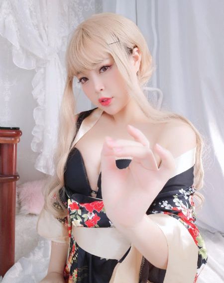 日本怡春院VS欧美怡红院_超清免费播放