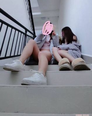 chinese妍妍国产女王调奴_超清高清视频观看